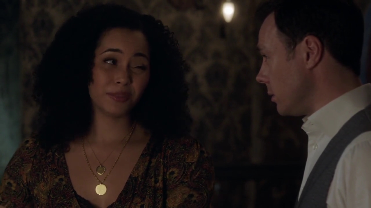 Charmed-Online-dot-nl_Charmed-1x06KappaSpirit01343.jpg