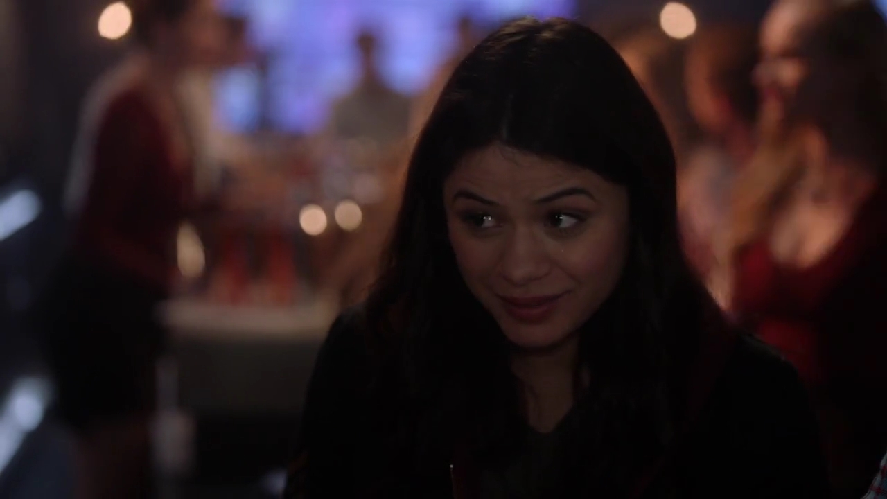 Charmed-Online-dot-nl_Charmed-1x06KappaSpirit02152.jpg