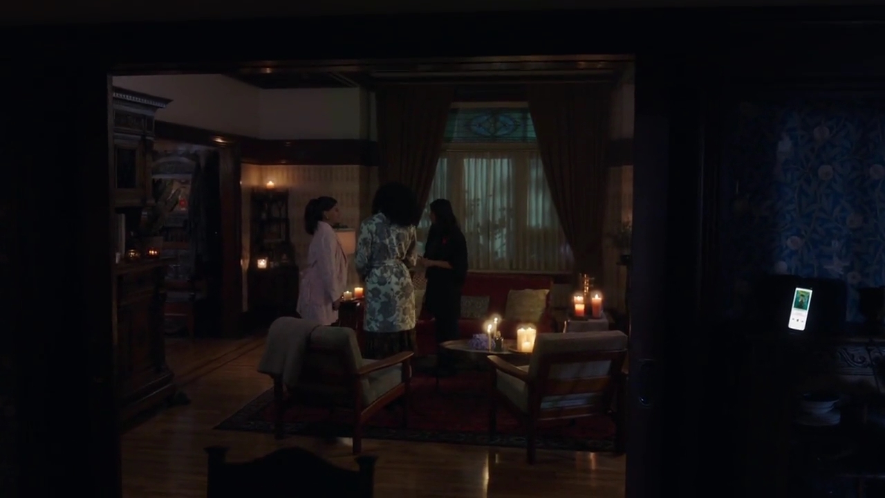 Charmed-Online-dot-nl_Charmed-1x06KappaSpirit02196.jpg