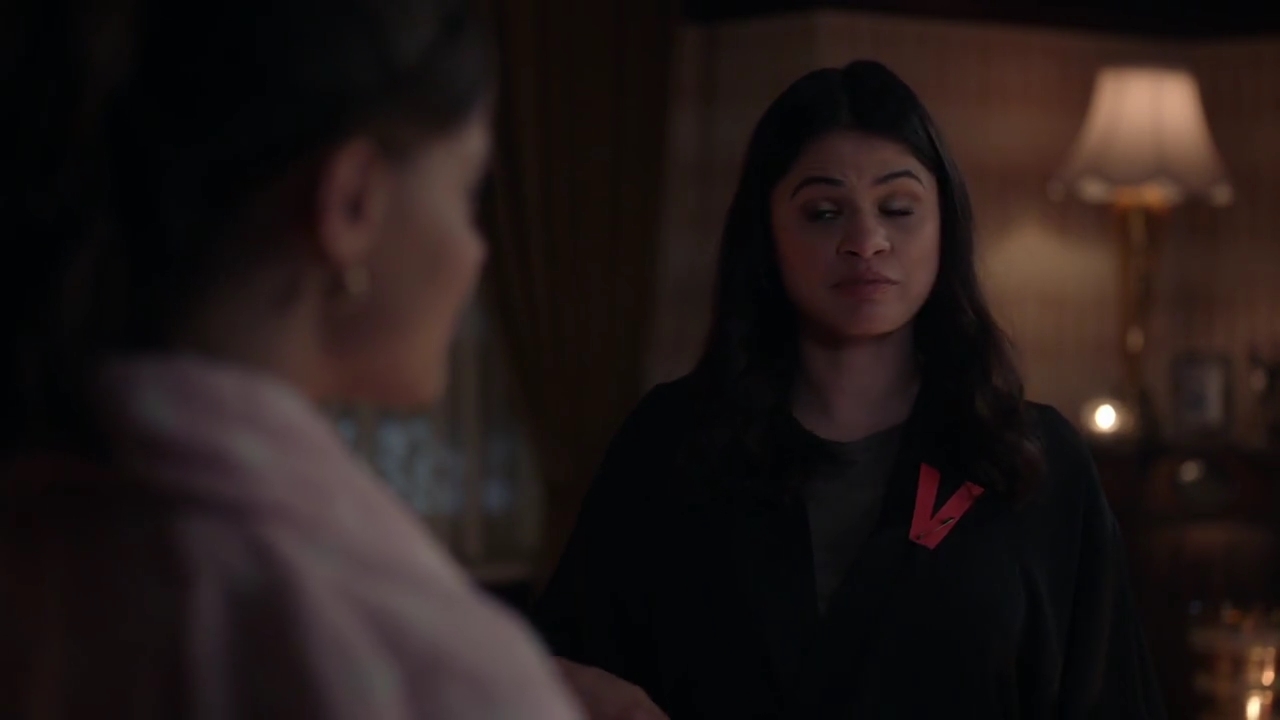Charmed-Online-dot-nl_Charmed-1x06KappaSpirit02233.jpg