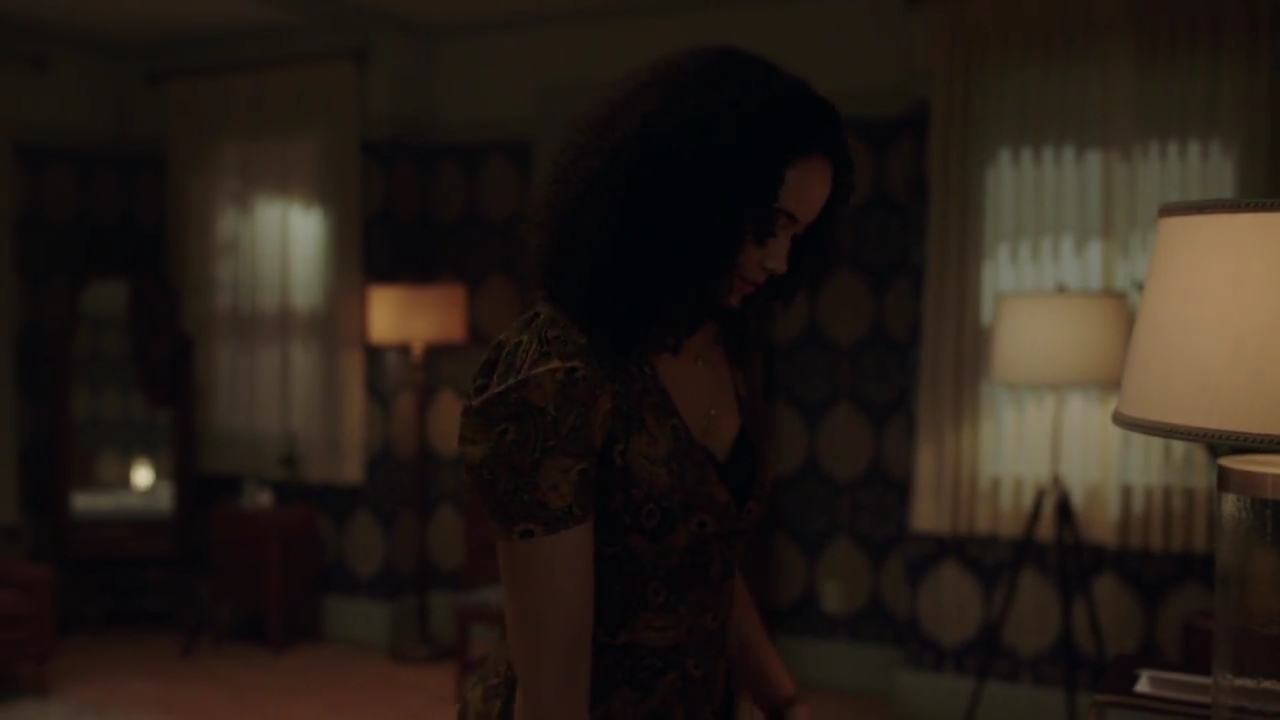 Charmed-Online-dot-nl_Charmed-1x06KappaSpirit02338.jpg
