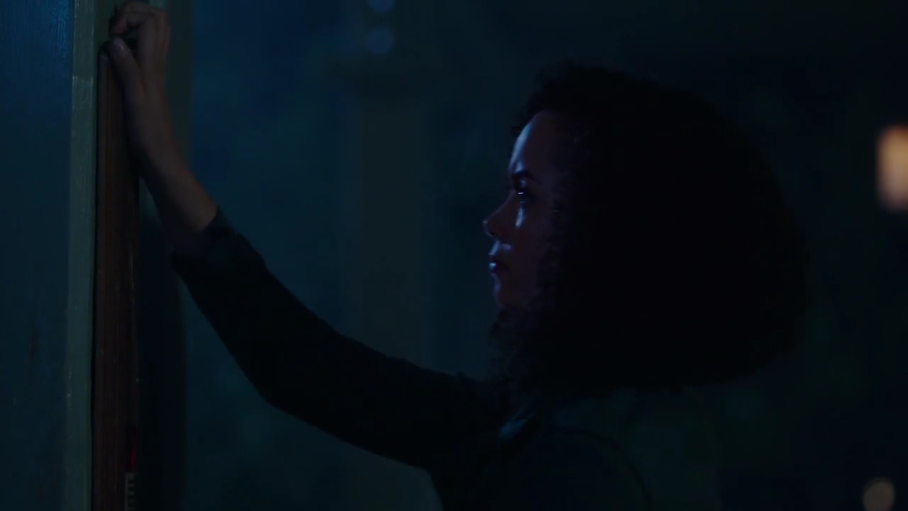 Charmed-Online-dot-nl_Charmed-1x06KappaSpirit02375.jpg