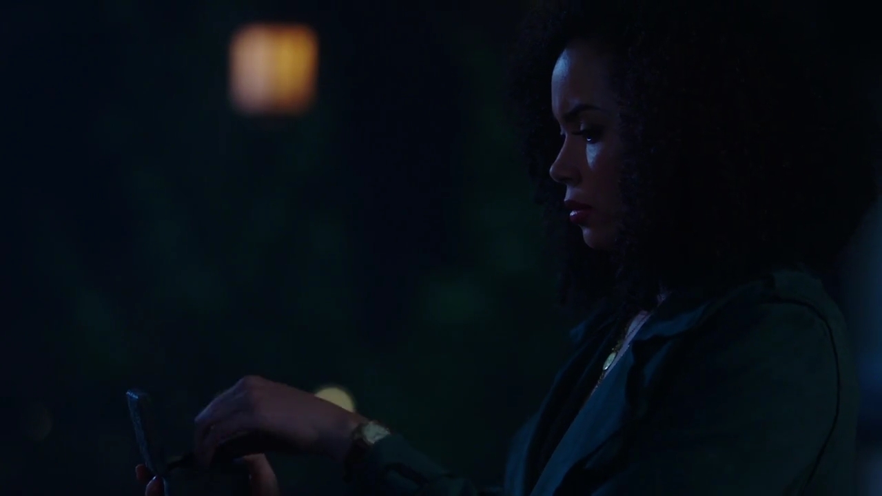 Charmed-Online-dot-nl_Charmed-1x06KappaSpirit02400.jpg