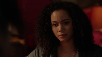 Charmed-Online-dot-nl_Charmed-1x06KappaSpirit01692.jpg