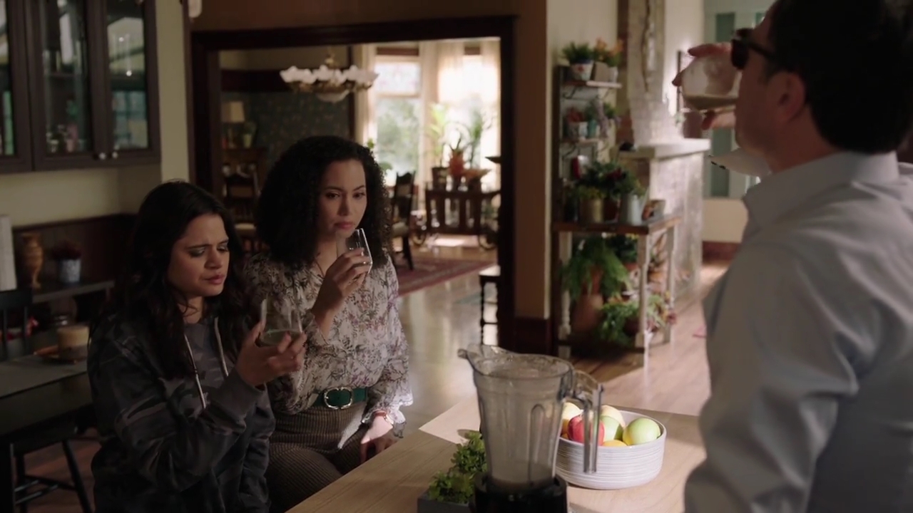 Charmed-Online-dot-nl_Charmed-1x07OutofScythe00815.jpg