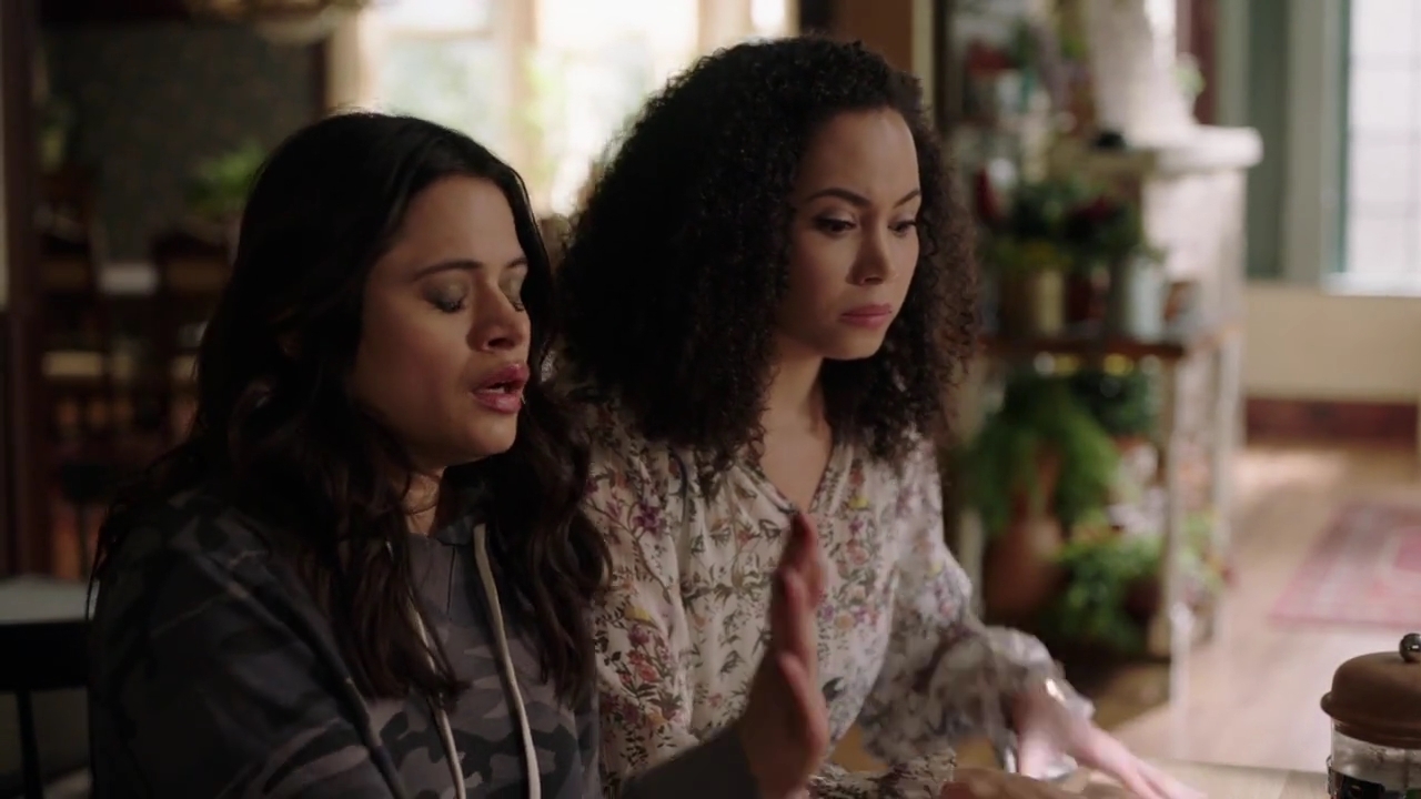 Charmed-Online-dot-nl_Charmed-1x07OutofScythe00826.jpg