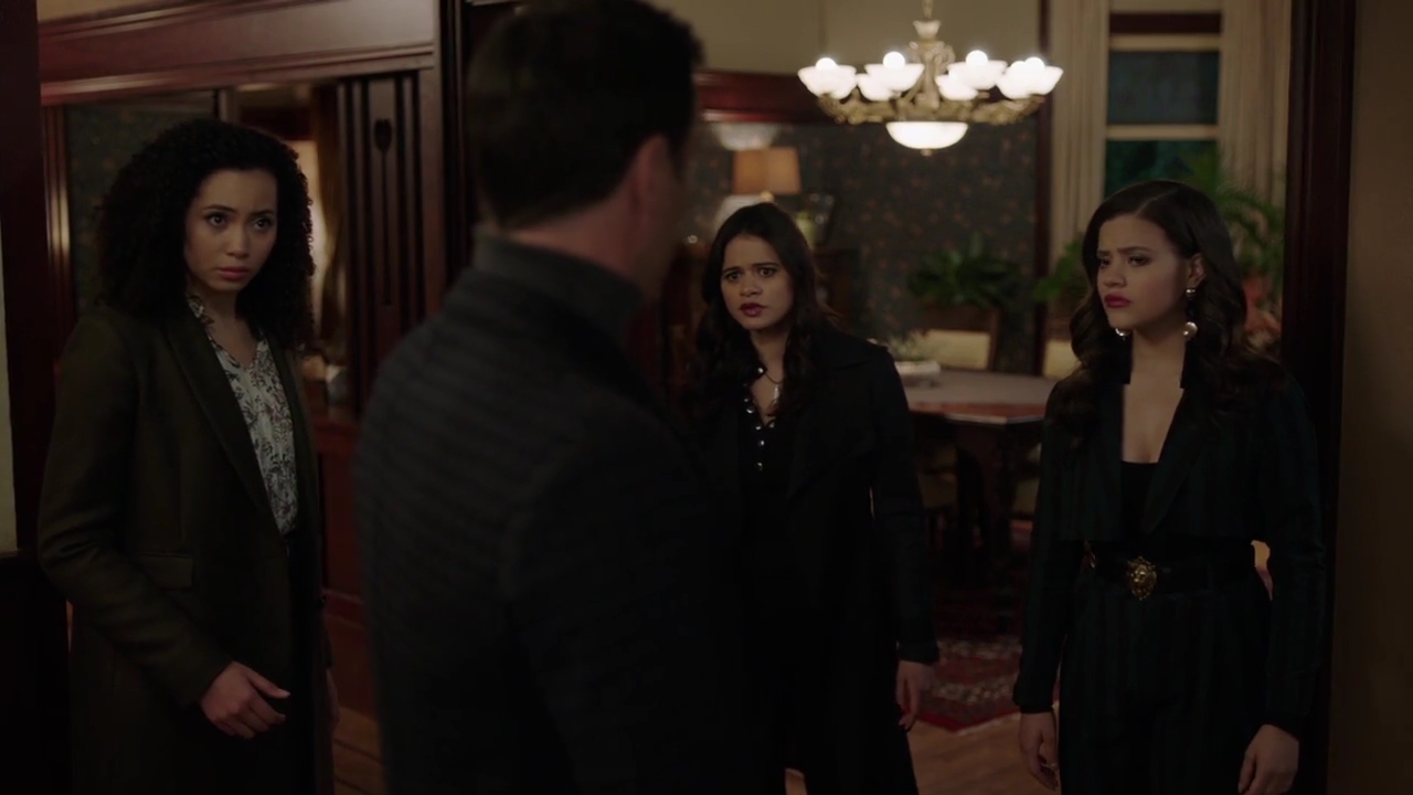 Charmed-Online-dot-nl_Charmed-1x07OutofScythe01332.jpg