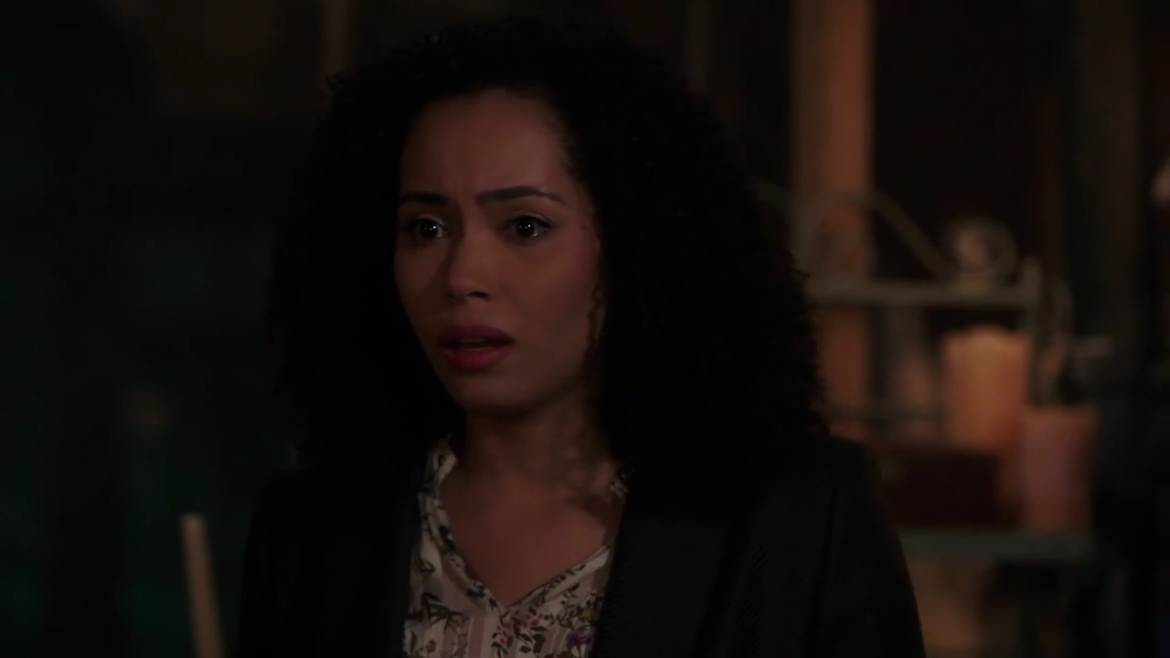 Charmed-Online-dot-nl_Charmed-1x07OutofScythe01528.jpg