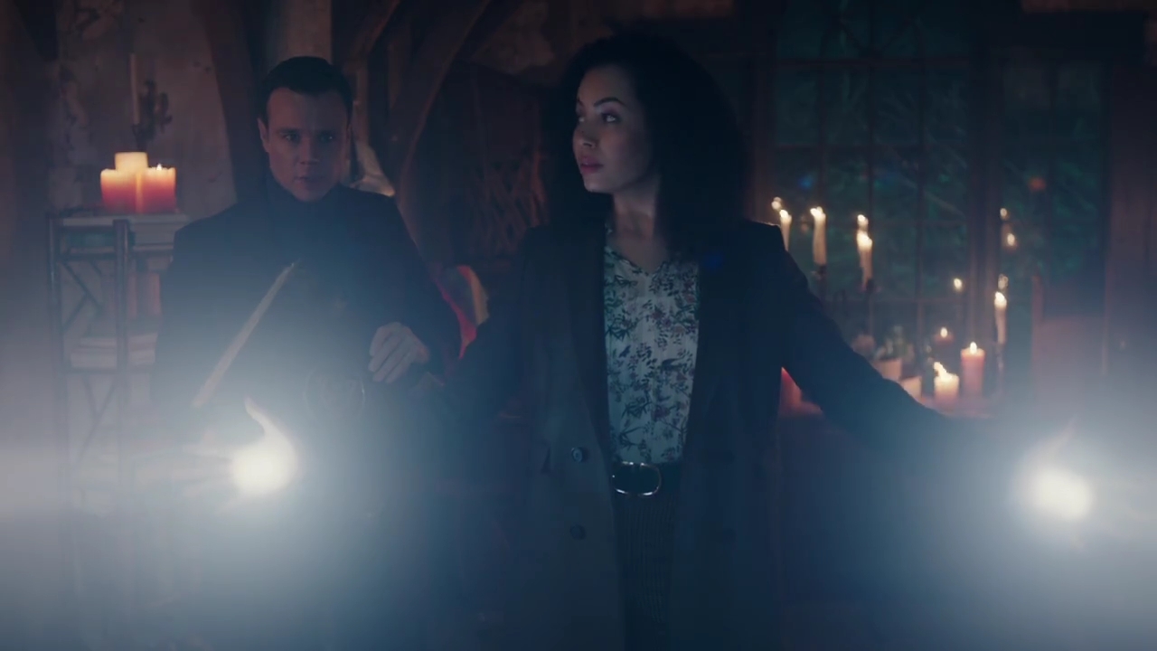 Charmed-Online-dot-nl_Charmed-1x07OutofScythe01654.jpg