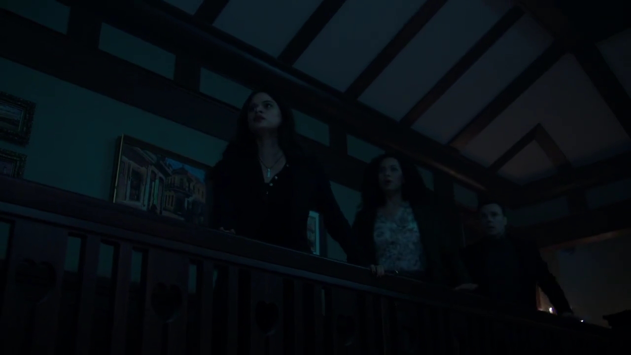 Charmed-Online-dot-nl_Charmed-1x07OutofScythe01718.jpg