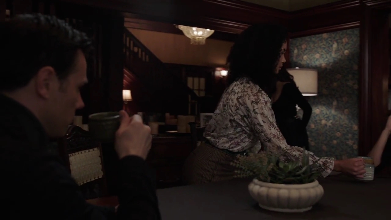 Charmed-Online-dot-nl_Charmed-1x07OutofScythe01758.jpg