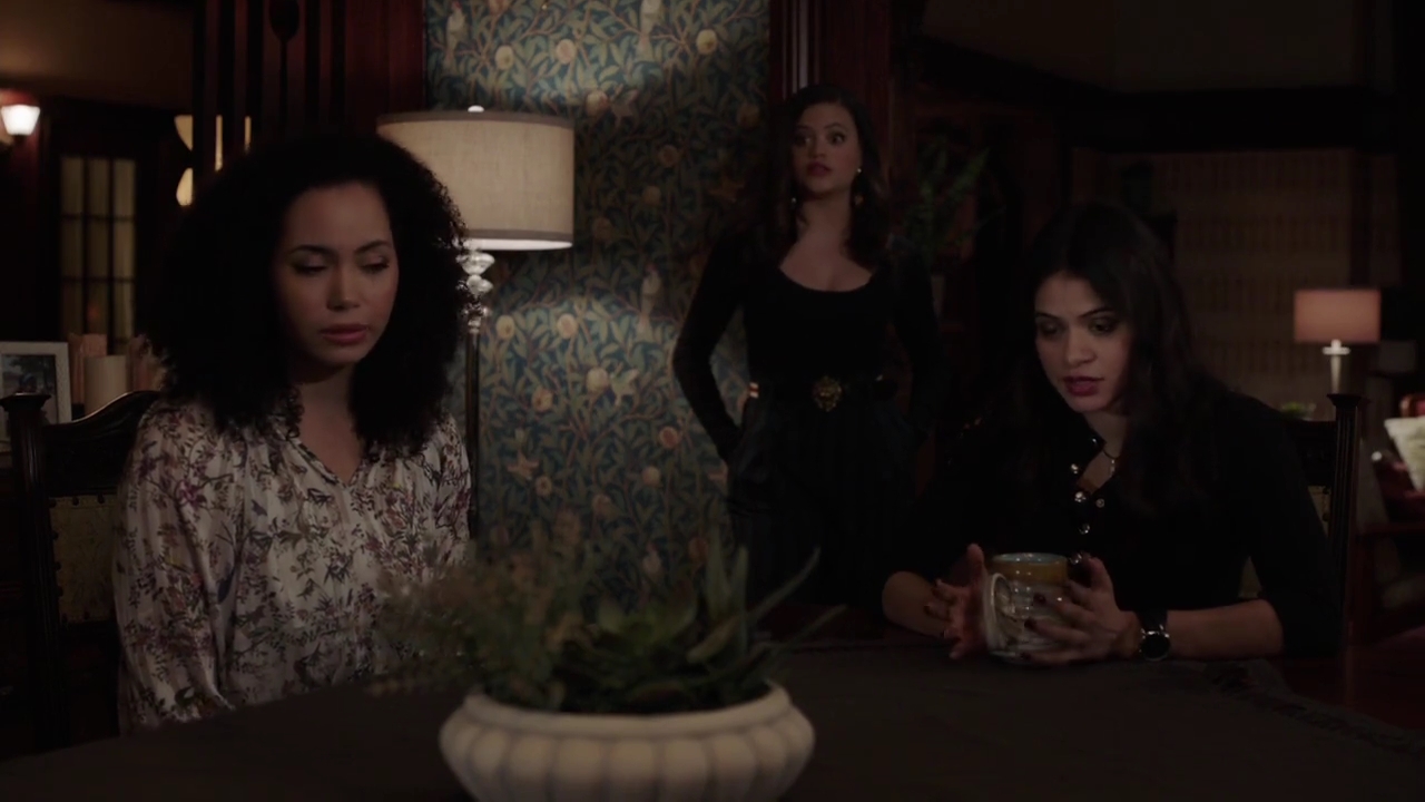 Charmed-Online-dot-nl_Charmed-1x07OutofScythe01790.jpg