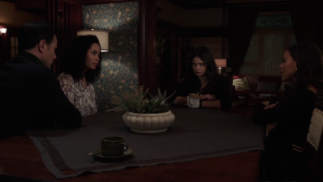 Charmed-Online-dot-nl_Charmed-1x07OutofScythe01896.jpg