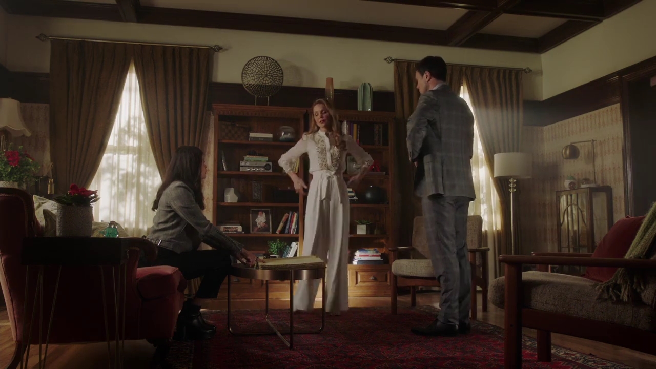 Charmed-Online-dot-nl_Charmed-1x08BugABoo00472.jpg