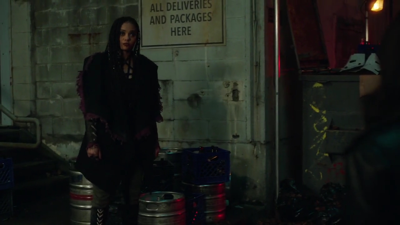 Charmed-Online-dot-nl_Charmed-1x08BugABoo00686.jpg