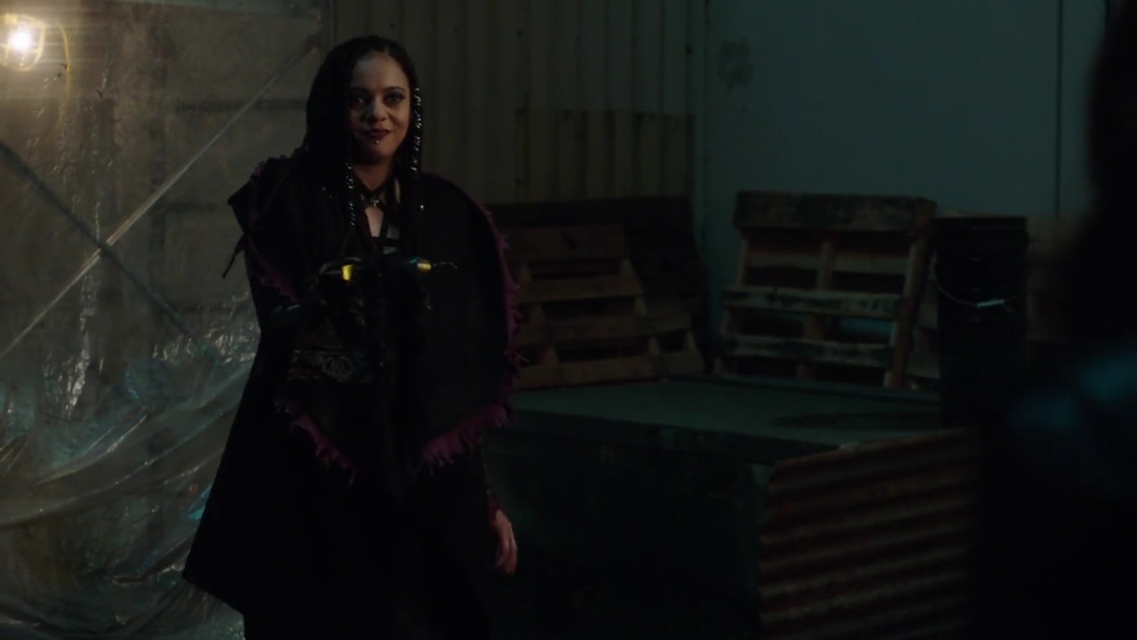 Charmed-Online-dot-nl_Charmed-1x08BugABoo00760.jpg