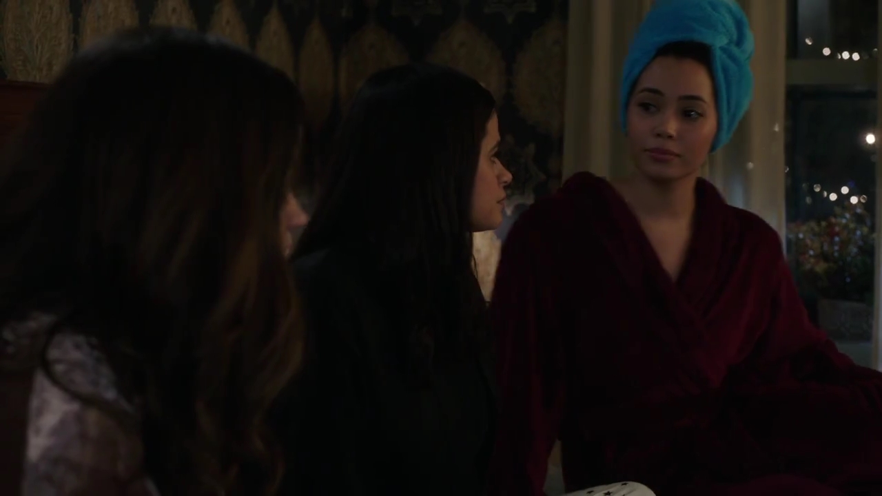 Charmed-Online-dot-nl_Charmed-1x08BugABoo01902.jpg