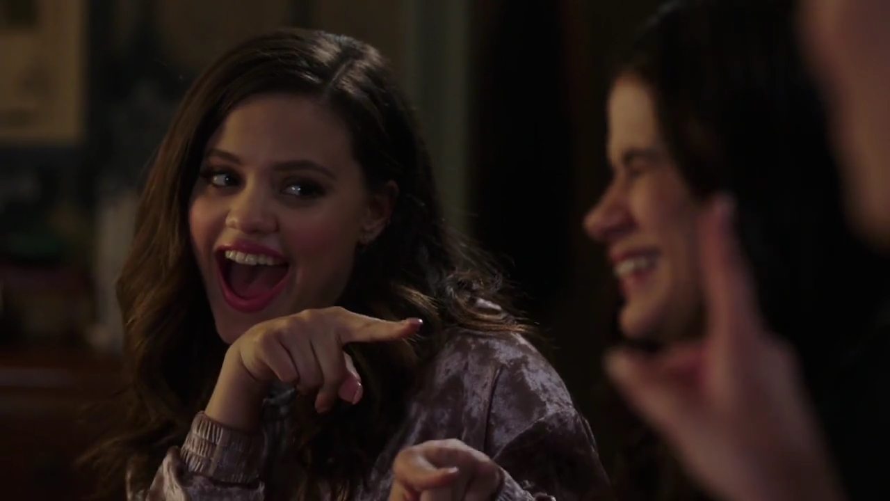 Charmed-Online-dot-nl_Charmed-1x08BugABoo01955.jpg Charmed-Online-dot-nl_Charmed-1x08BugABoo01955.jpg