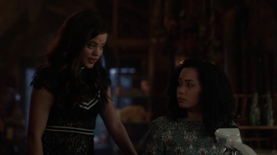 Charmed-Online-dot-nl_Charmed-1x08BugABoo01139.jpg