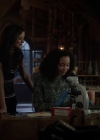 Charmed-Online-dot-nl_Charmed-1x08BugABoo01095.jpg