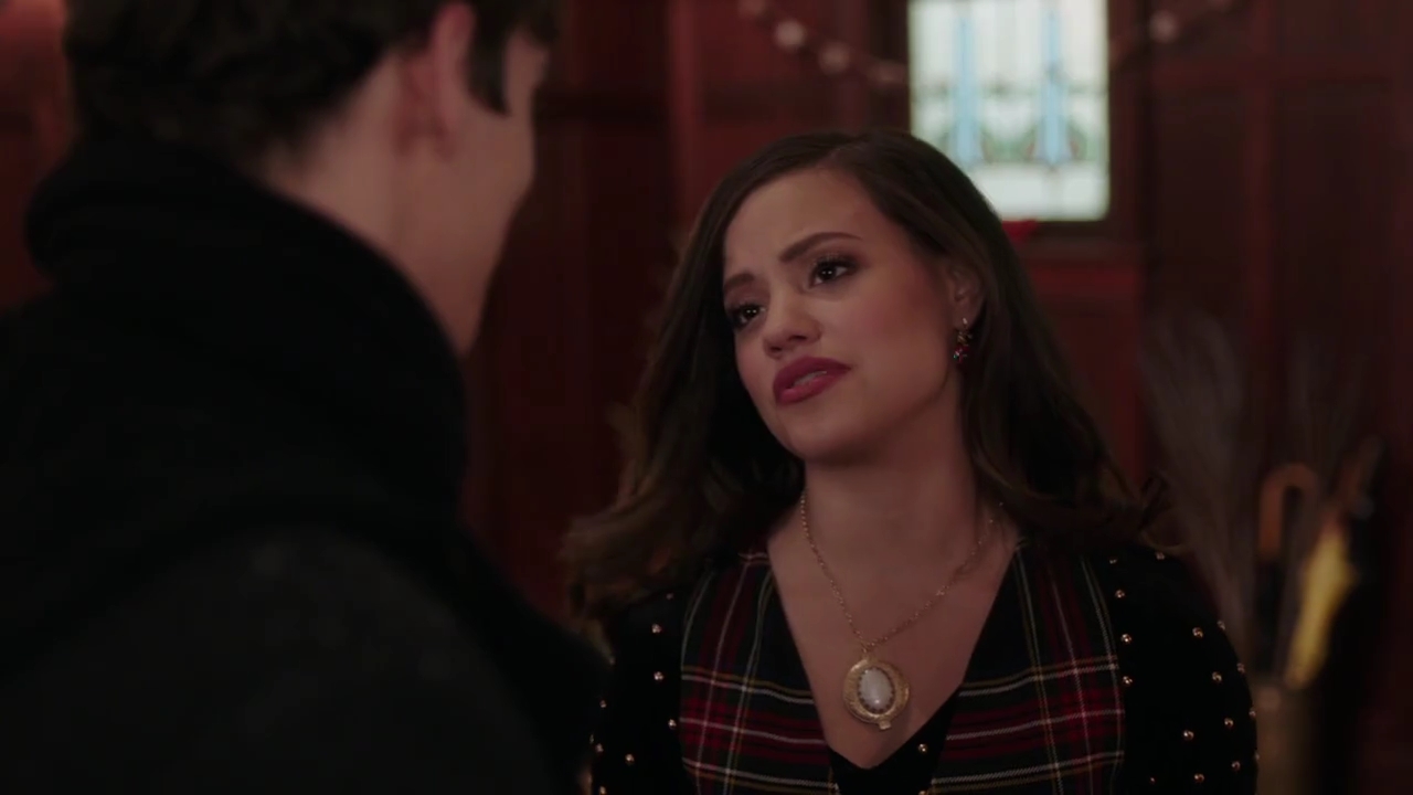 Charmed-Online-dot-nl_Charmed-1x09JingleHell00751.jpg Charmed-Online-dot-nl_Charmed-1x09JingleHell00751.jpg