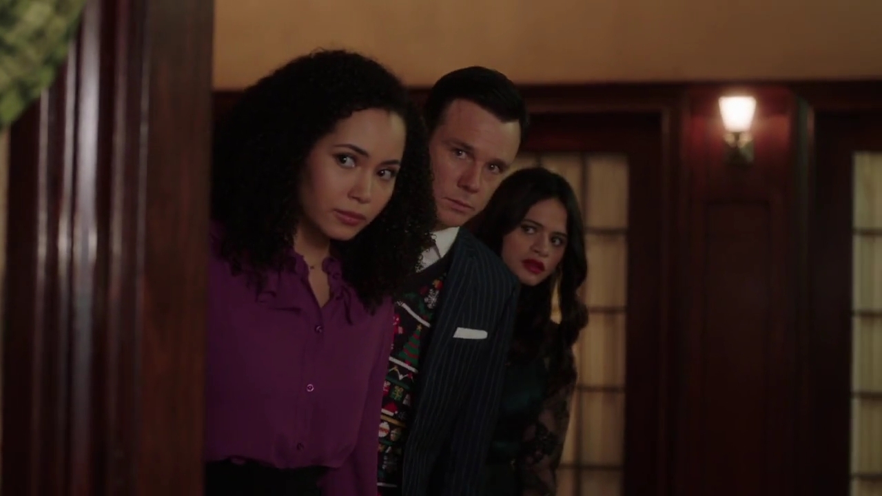 Charmed-Online-dot-nl_Charmed-1x09JingleHell00891.jpg