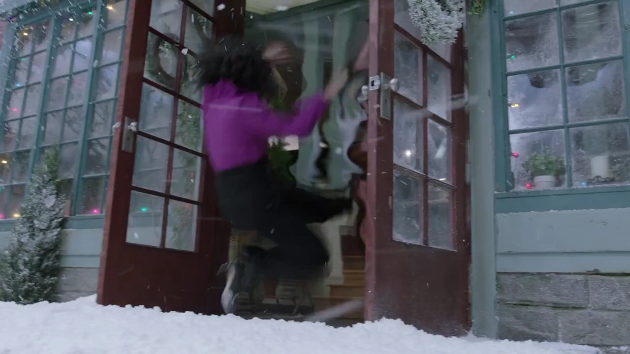 Charmed-Online-dot-nl_Charmed-1x09JingleHell01056.jpg