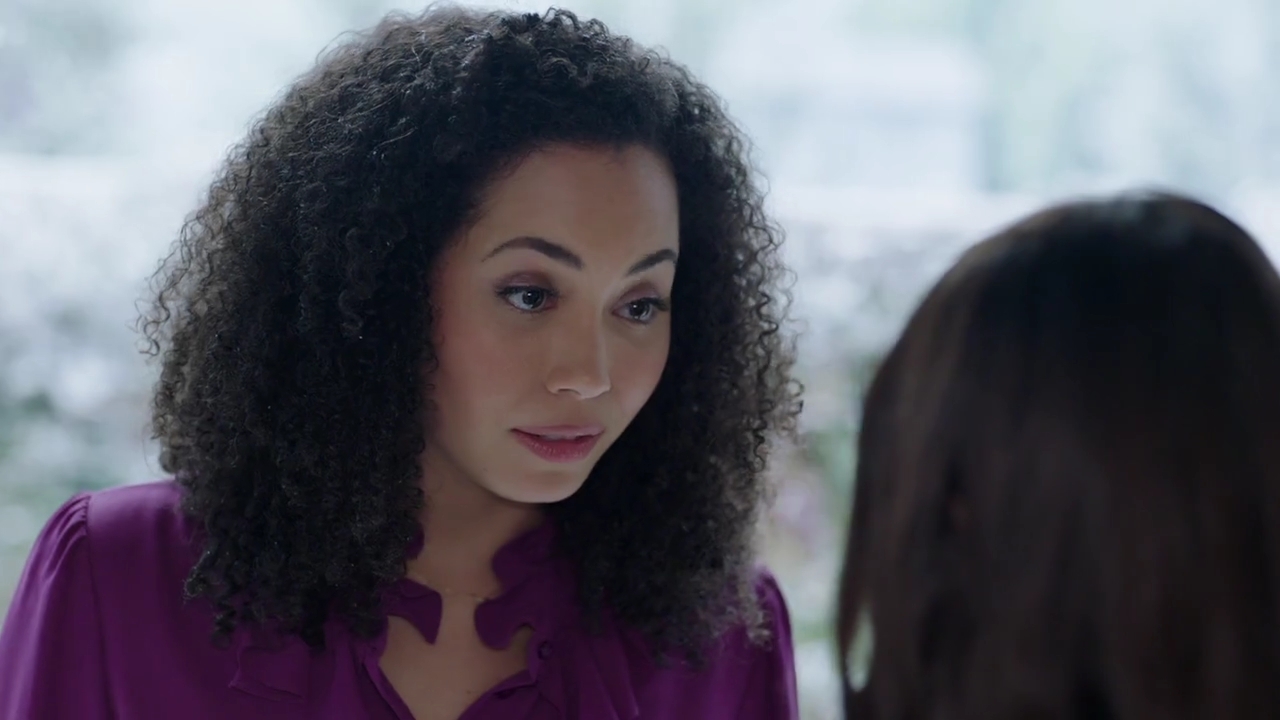 Charmed-Online-dot-nl_Charmed-1x09JingleHell01185.jpg Charmed-Online-dot-nl_Charmed-1x09JingleHell01185.jpg