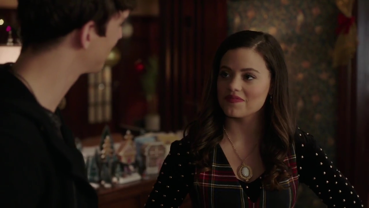 Charmed-Online-dot-nl_Charmed-1x09JingleHell01269.jpg
