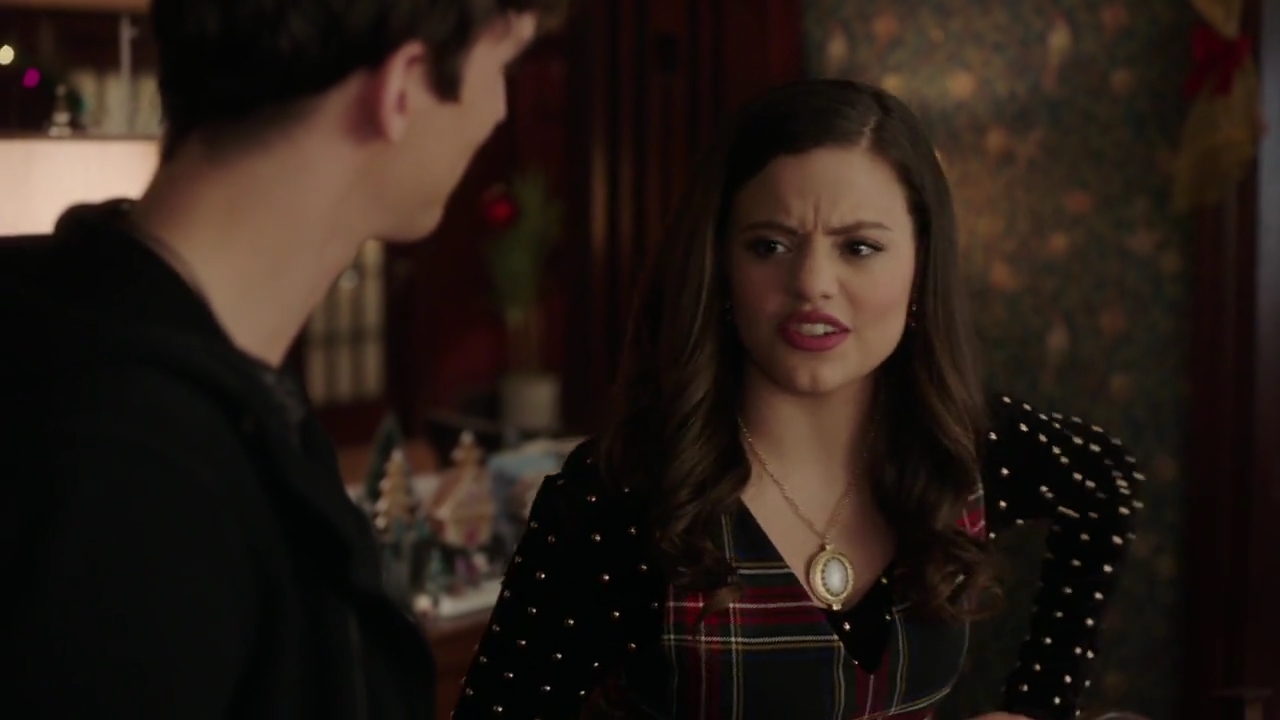 Charmed-Online-dot-nl_Charmed-1x09JingleHell01271.jpg