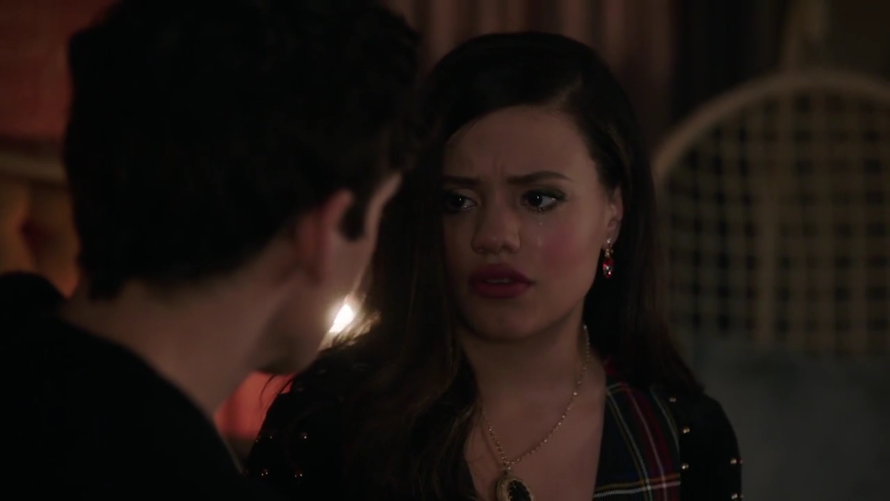 Charmed-Online-dot-nl_Charmed-1x09JingleHell01508.jpg Charmed-Online-dot-nl_Charmed-1x09JingleHell01508.jpg