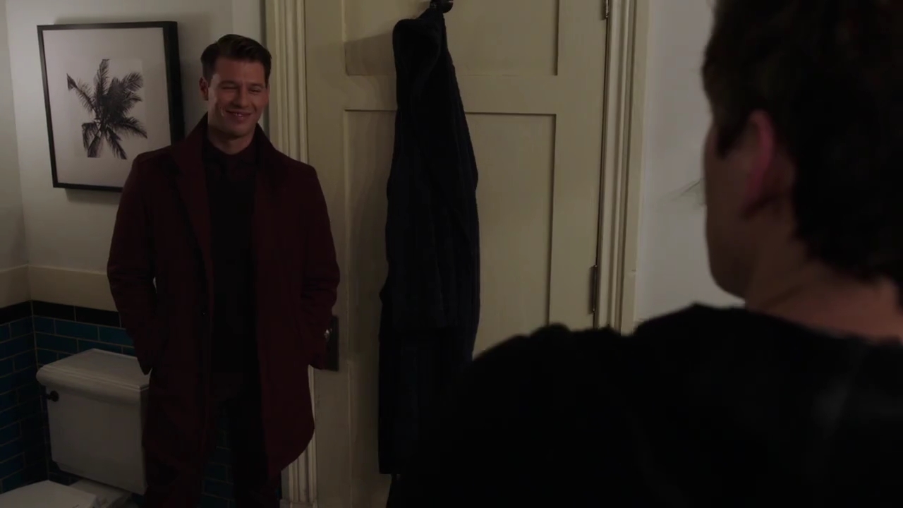 Charmed-Online-dot-nl_Charmed-1x09JingleHell01602.jpg