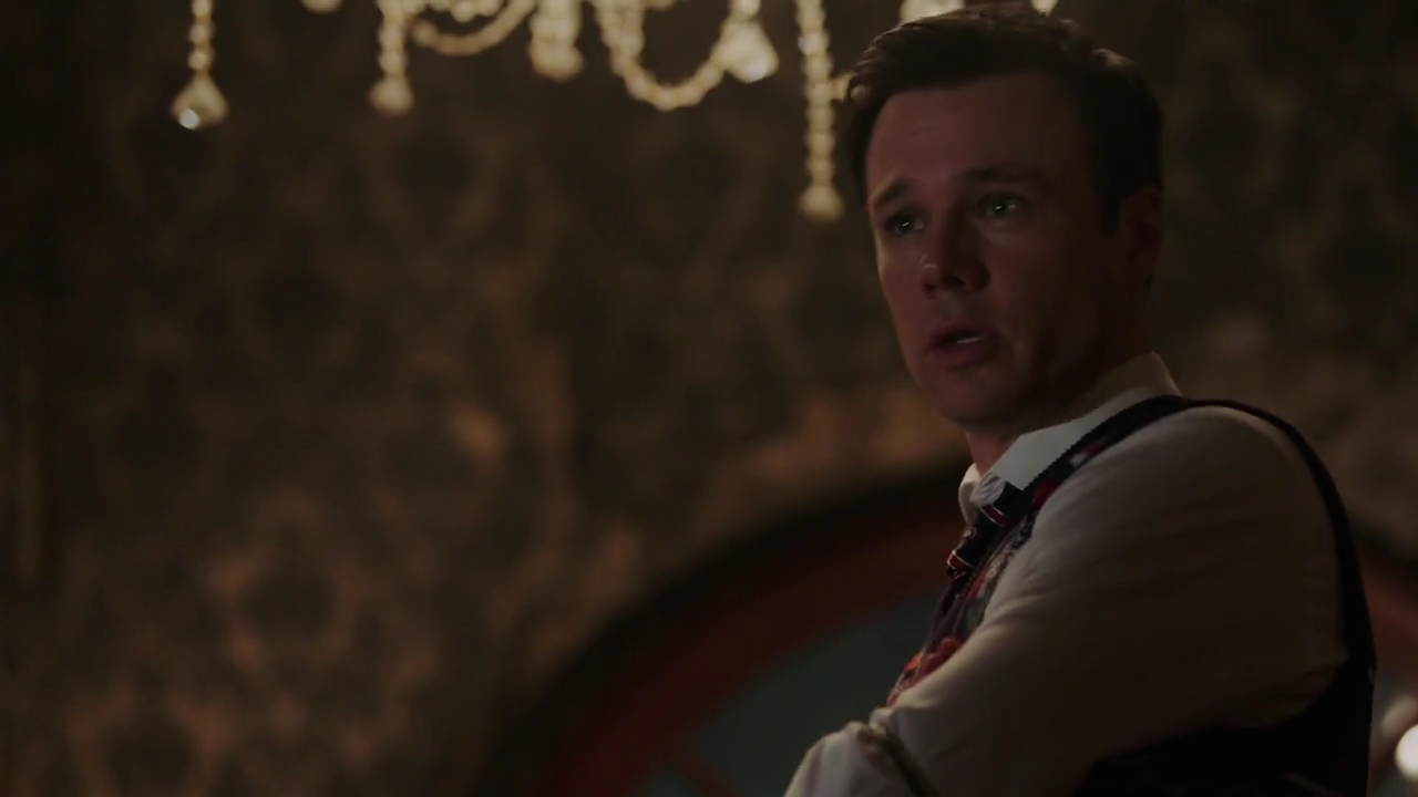 Charmed-Online-dot-nl_Charmed-1x09JingleHell01691.jpg