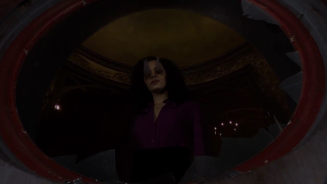 Charmed-Online-dot-nl_Charmed-1x09JingleHell01753.jpg