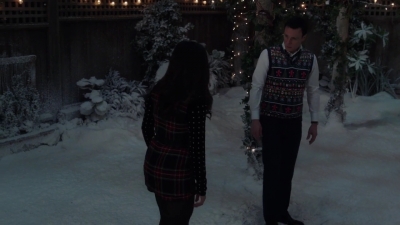 Charmed-Online-dot-nl_Charmed-1x09JingleHell01792.jpg