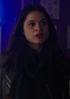 Charmed-Online-dot-nl_Charmed-1x09JingleHell00771.jpg