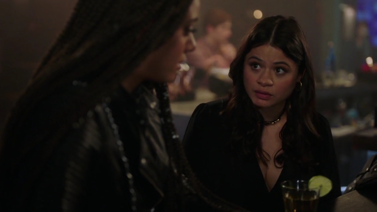 Charmed-Online-dot-nl_Charmed-1x10KeepCalmAndHarryOn02137.jpg