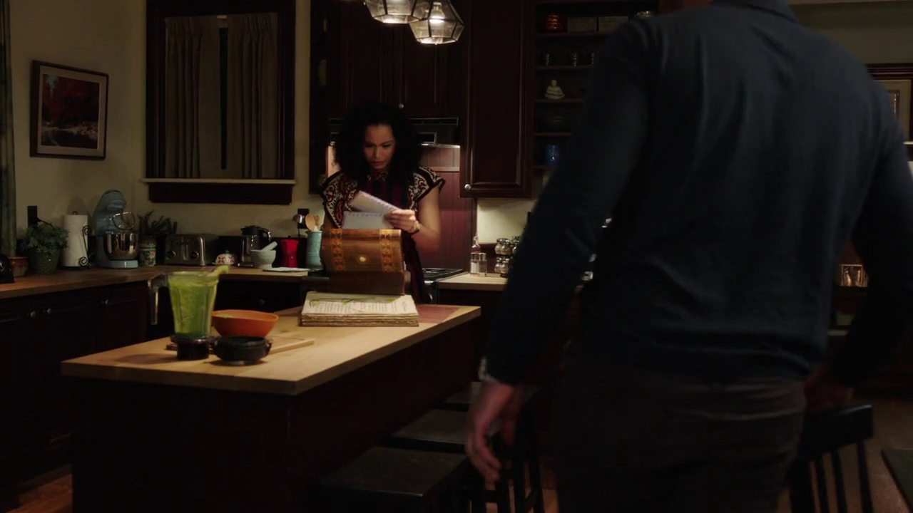 Charmed-Online-dot-nl_Charmed-1x11WitchPerfect00575.jpg