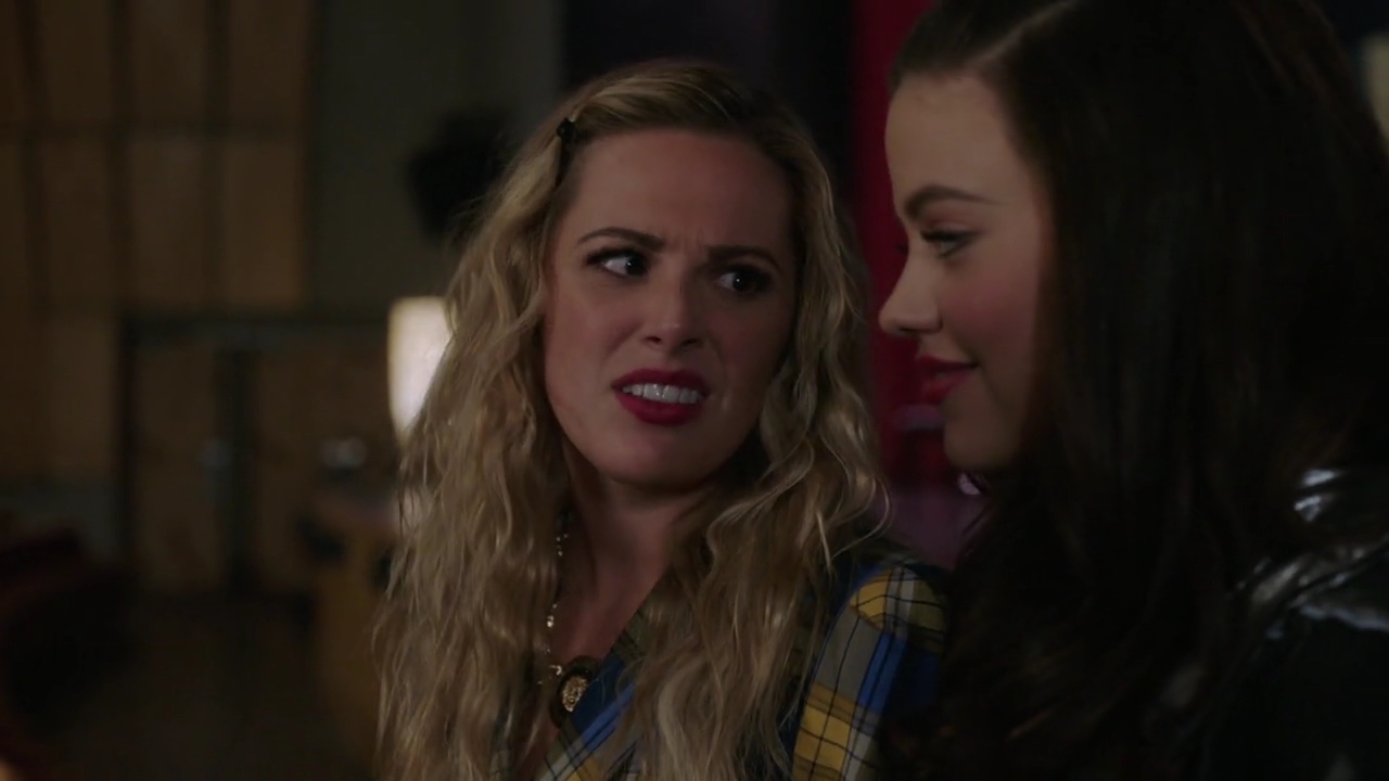 Charmed-Online-dot-nl_Charmed-1x11WitchPerfect00707.jpg
