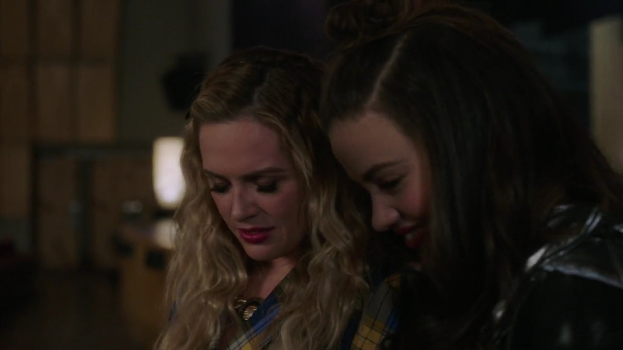 Charmed-Online-dot-nl_Charmed-1x11WitchPerfect00710.jpg