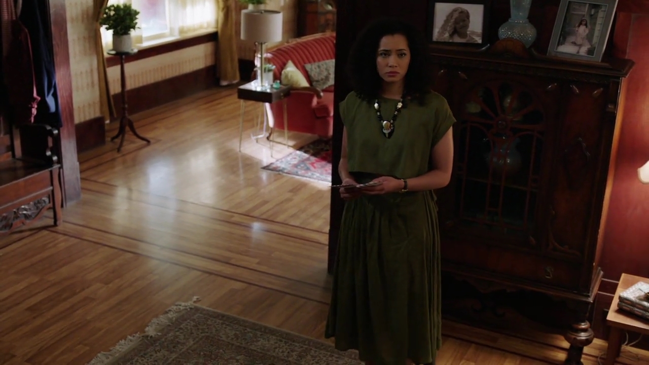 Charmed-Online-dot-nl_Charmed-1x11WitchPerfect00780.jpg