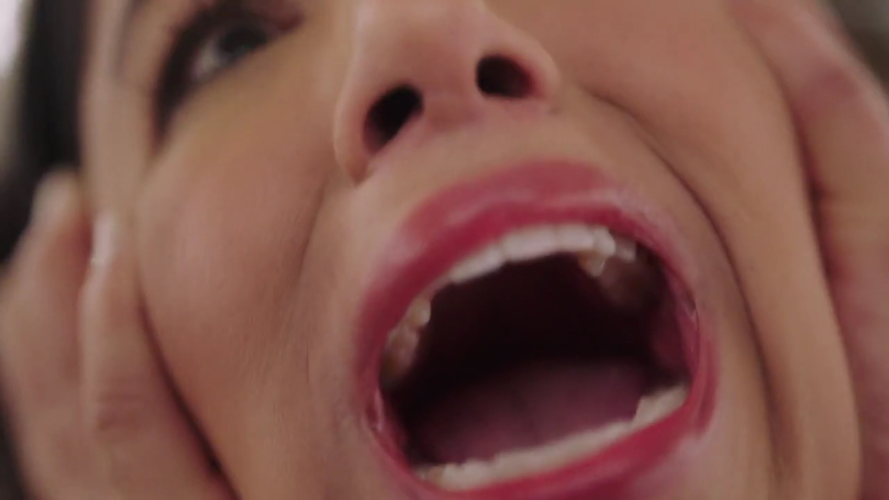 Charmed-Online-dot-nl_Charmed-1x11WitchPerfect01033.jpg