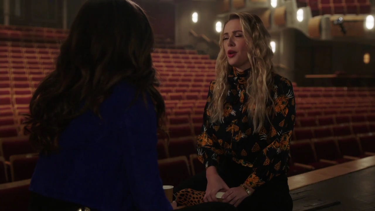 Charmed-Online-dot-nl_Charmed-1x11WitchPerfect01203.jpg