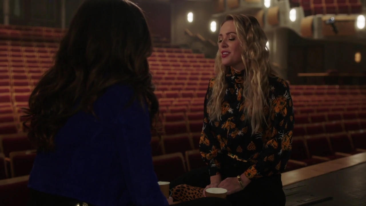 Charmed-Online-dot-nl_Charmed-1x11WitchPerfect01215.jpg