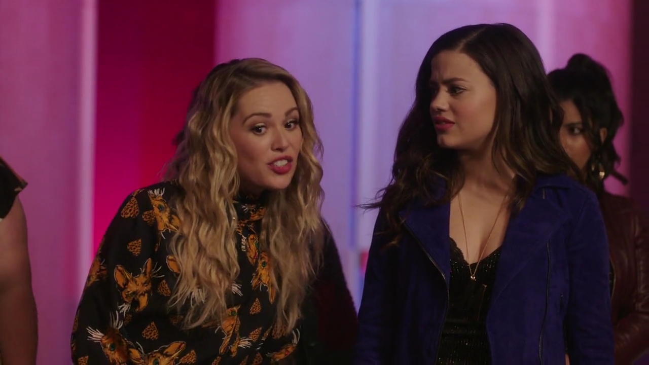 Charmed-Online-dot-nl_Charmed-1x11WitchPerfect01274.jpg Charmed-Online-dot-nl_Charmed-1x11WitchPerfect01274.jpg