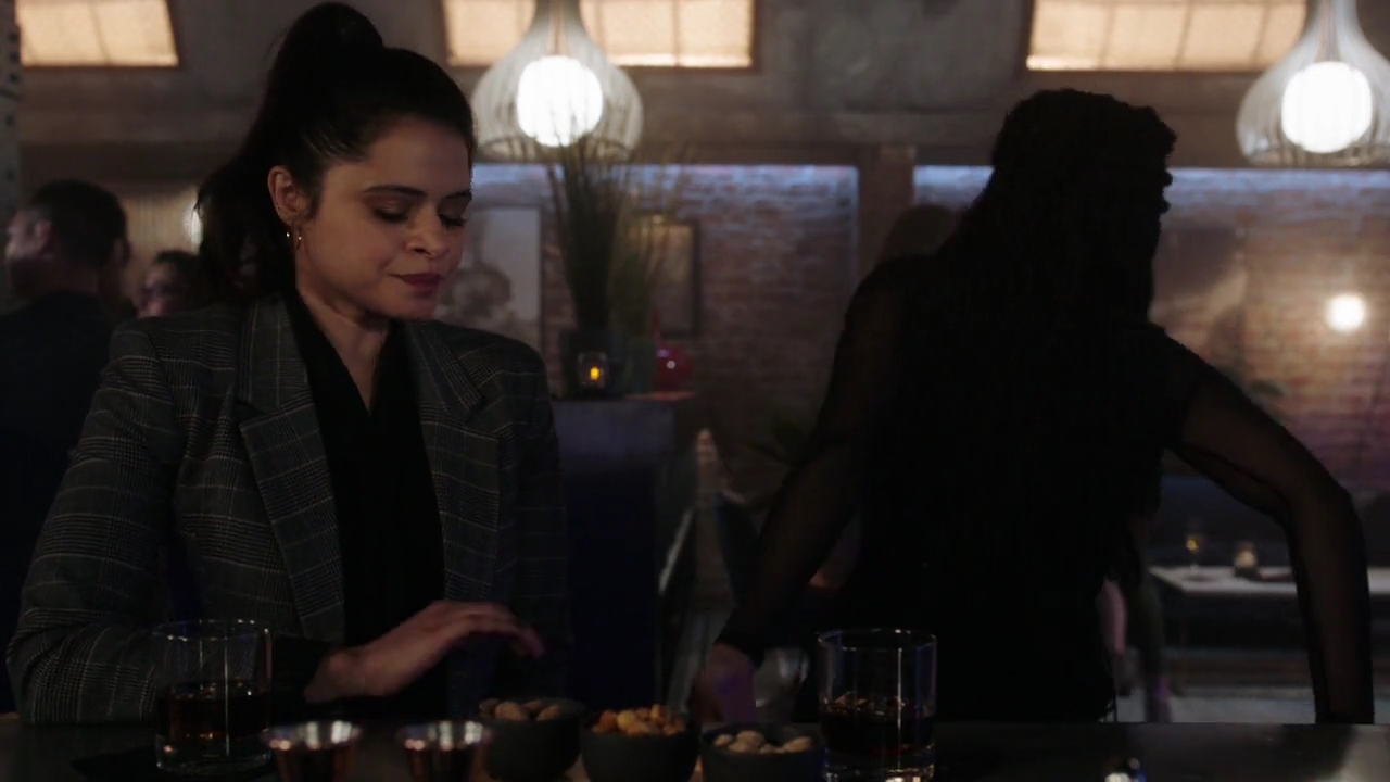 Charmed-Online-dot-nl_Charmed-1x11WitchPerfect01372.jpg