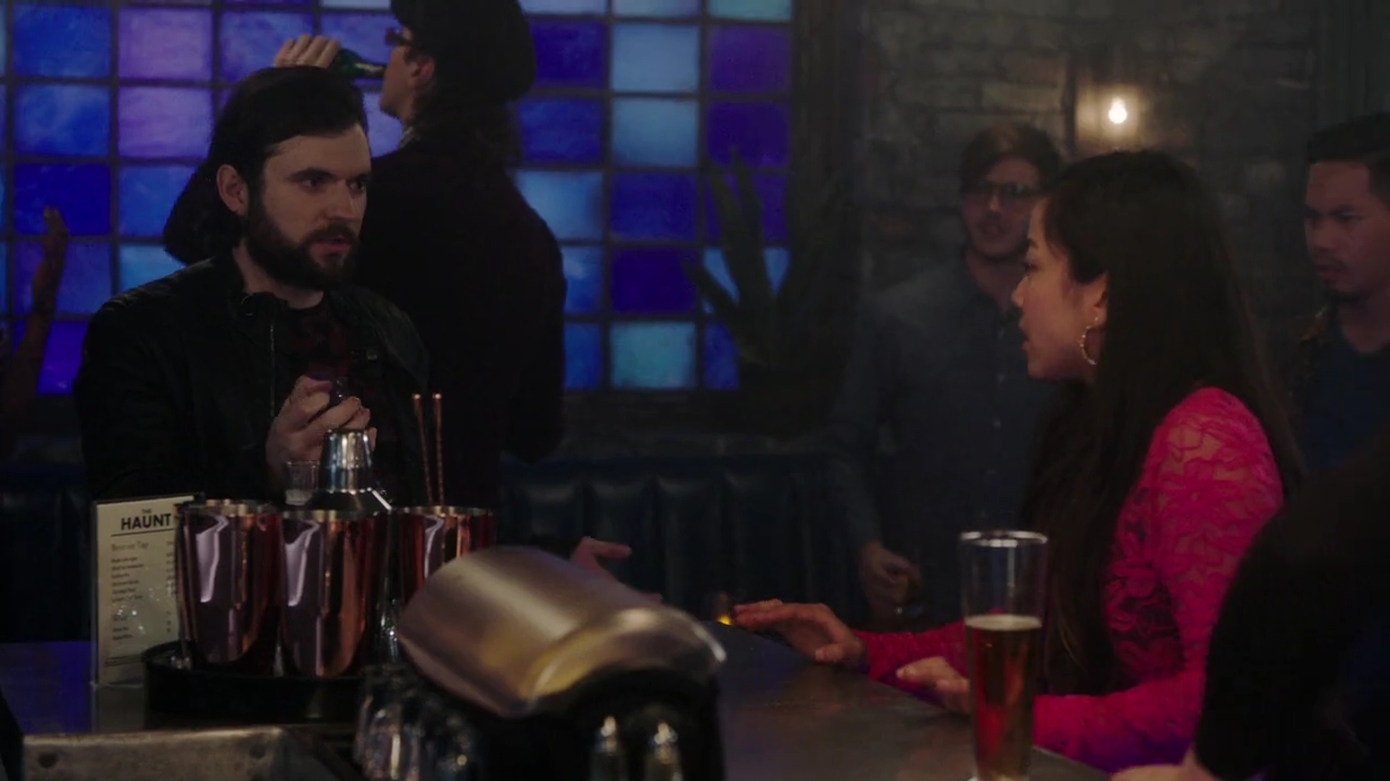 Charmed-Online-dot-nl_Charmed-1x11WitchPerfect01611.jpg