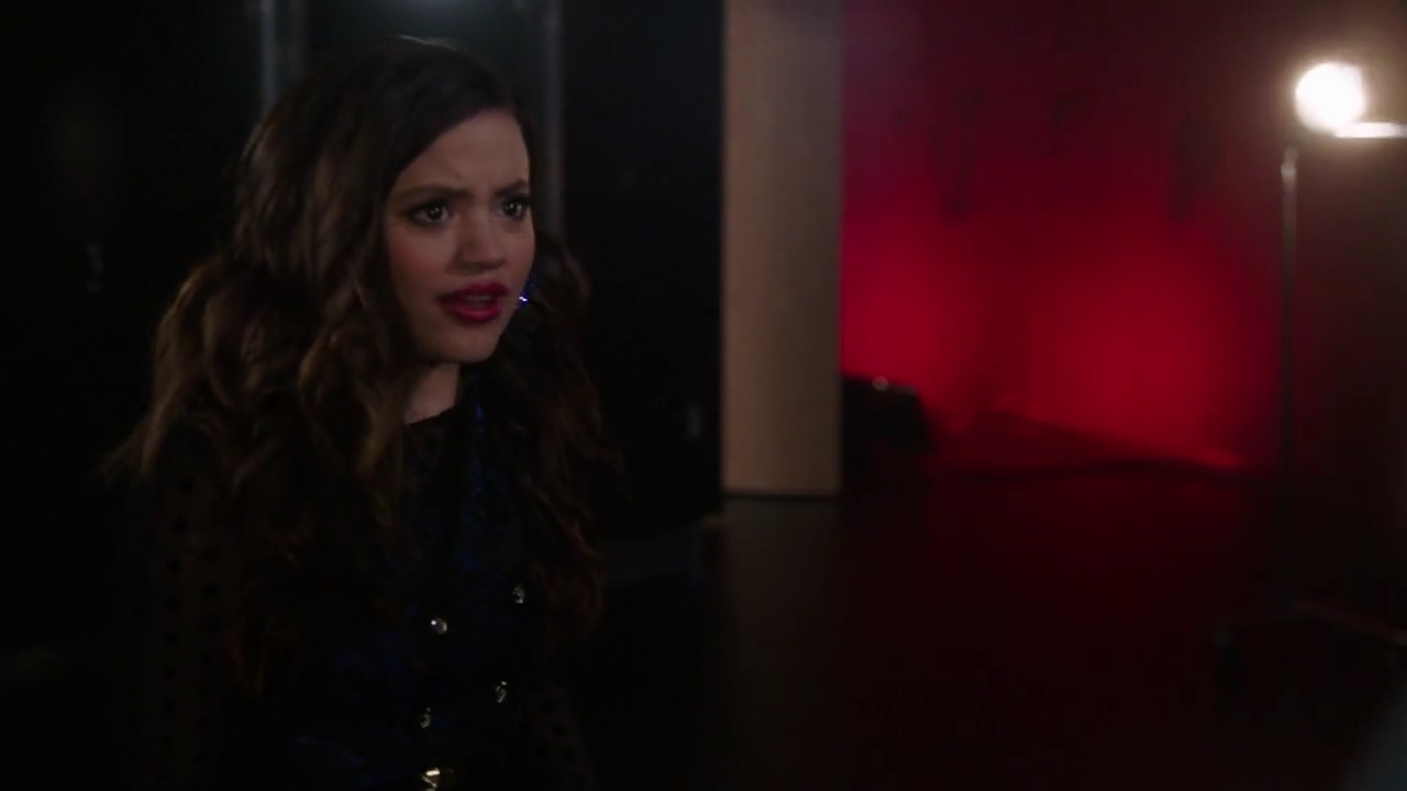 Charmed-Online-dot-nl_Charmed-1x11WitchPerfect01736.jpg