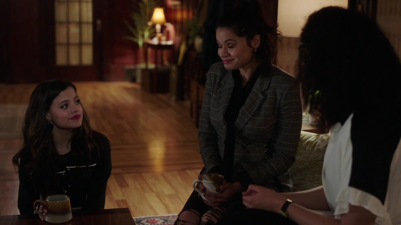 Charmed-Online-dot-nl_Charmed-1x11WitchPerfect02183.jpg