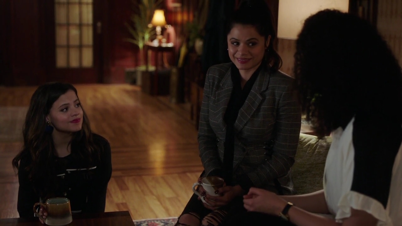 Charmed-Online-dot-nl_Charmed-1x11WitchPerfect02185.jpg